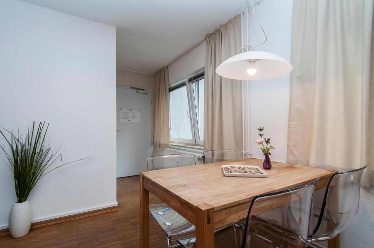 Appartements in der Hamburger Altstadt contactless Check in Buitenkant foto